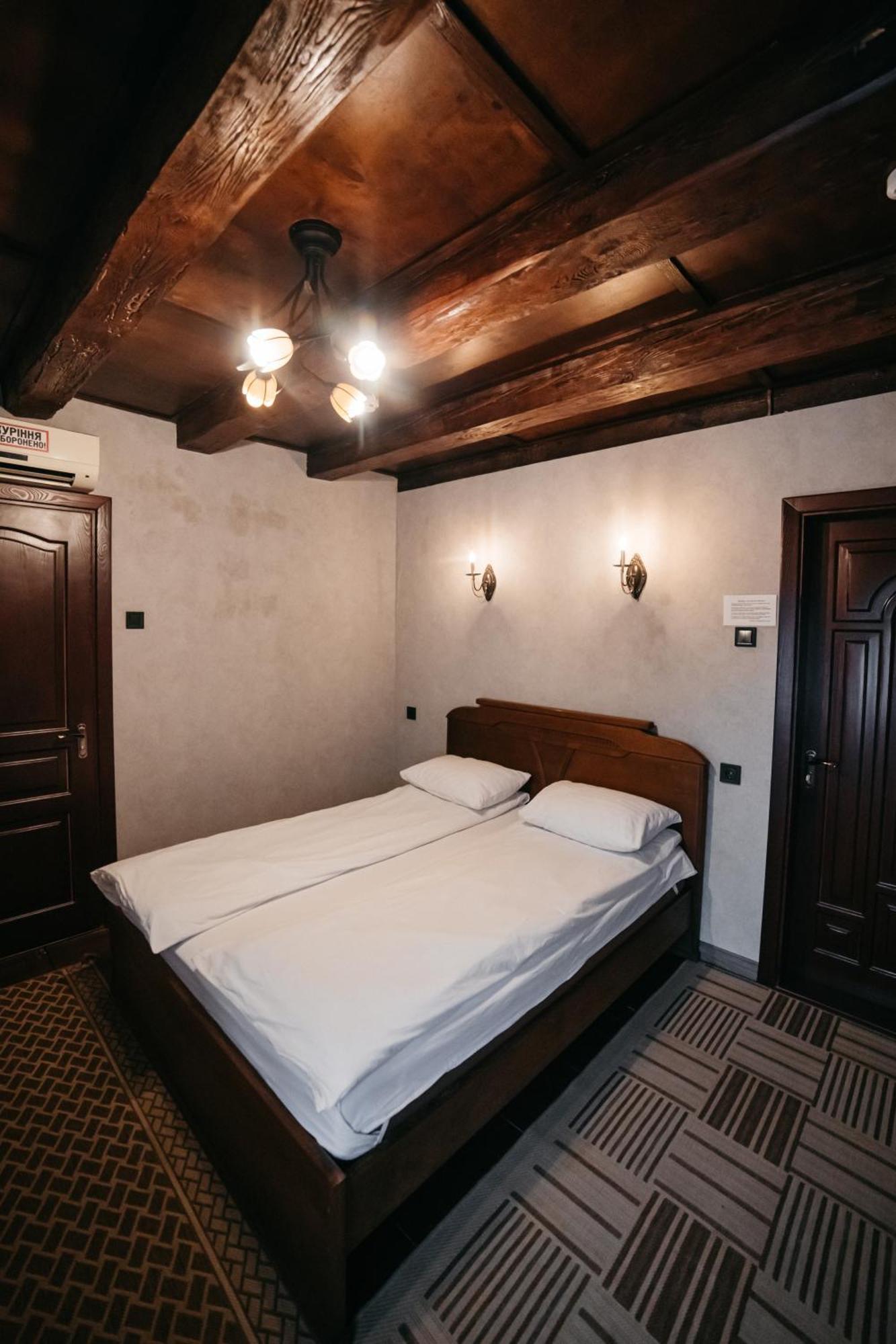 Bastion Motel Samostrely Exterior foto